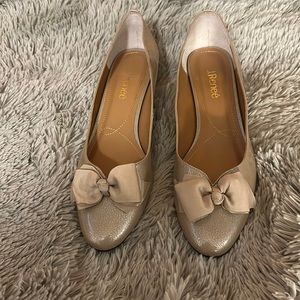 Brand New J. Renee Taupe Patent 1 inch heels with Bow over Toes. Size 11M